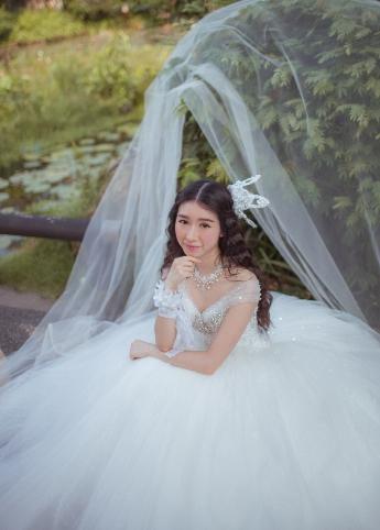 欢迎进入梦魇直播间